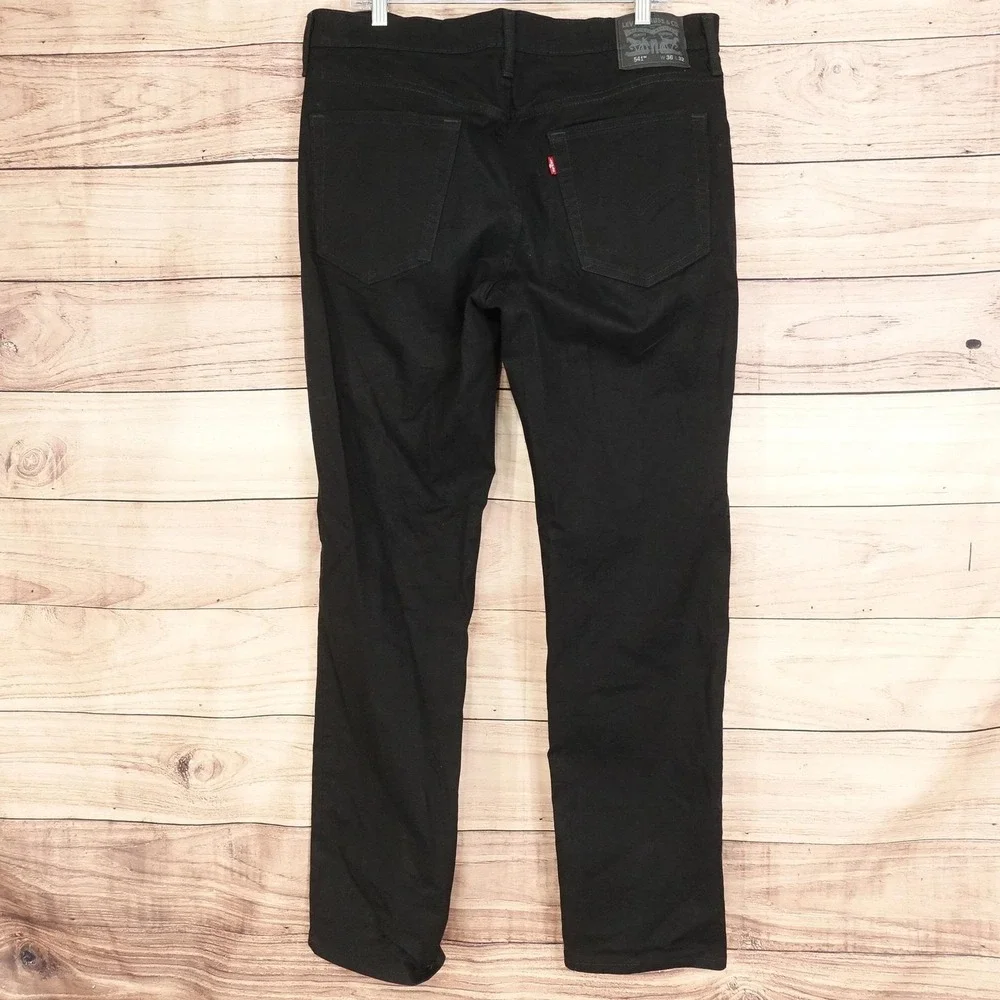 Levis 541 Jeans Mens 36x32 Black Athletic Taper Stretch Denim Pants